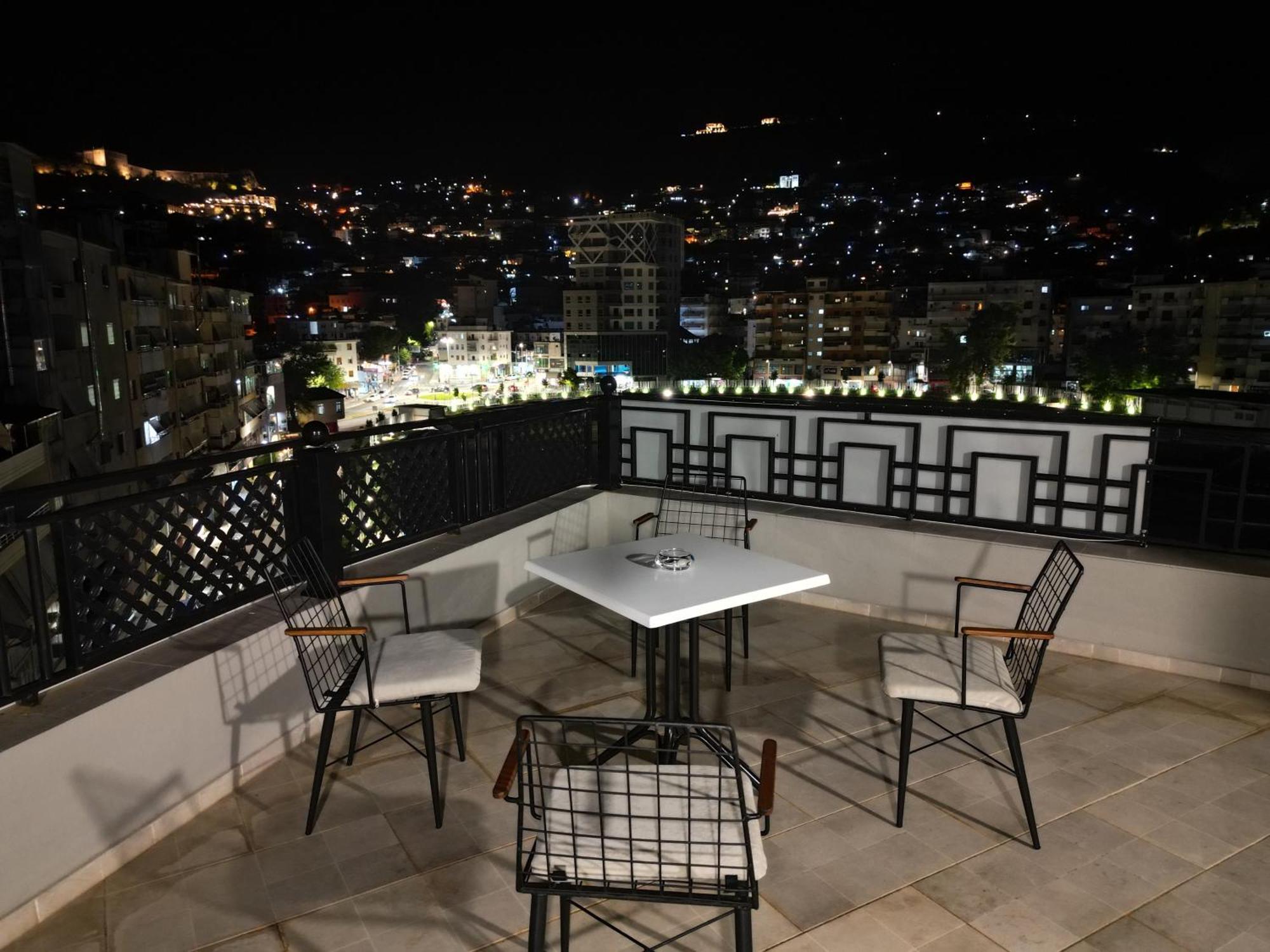 Gjirokastër Rs Skendo Apartments מראה חיצוני תמונה